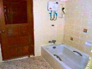 Green Villa सहारा 2*